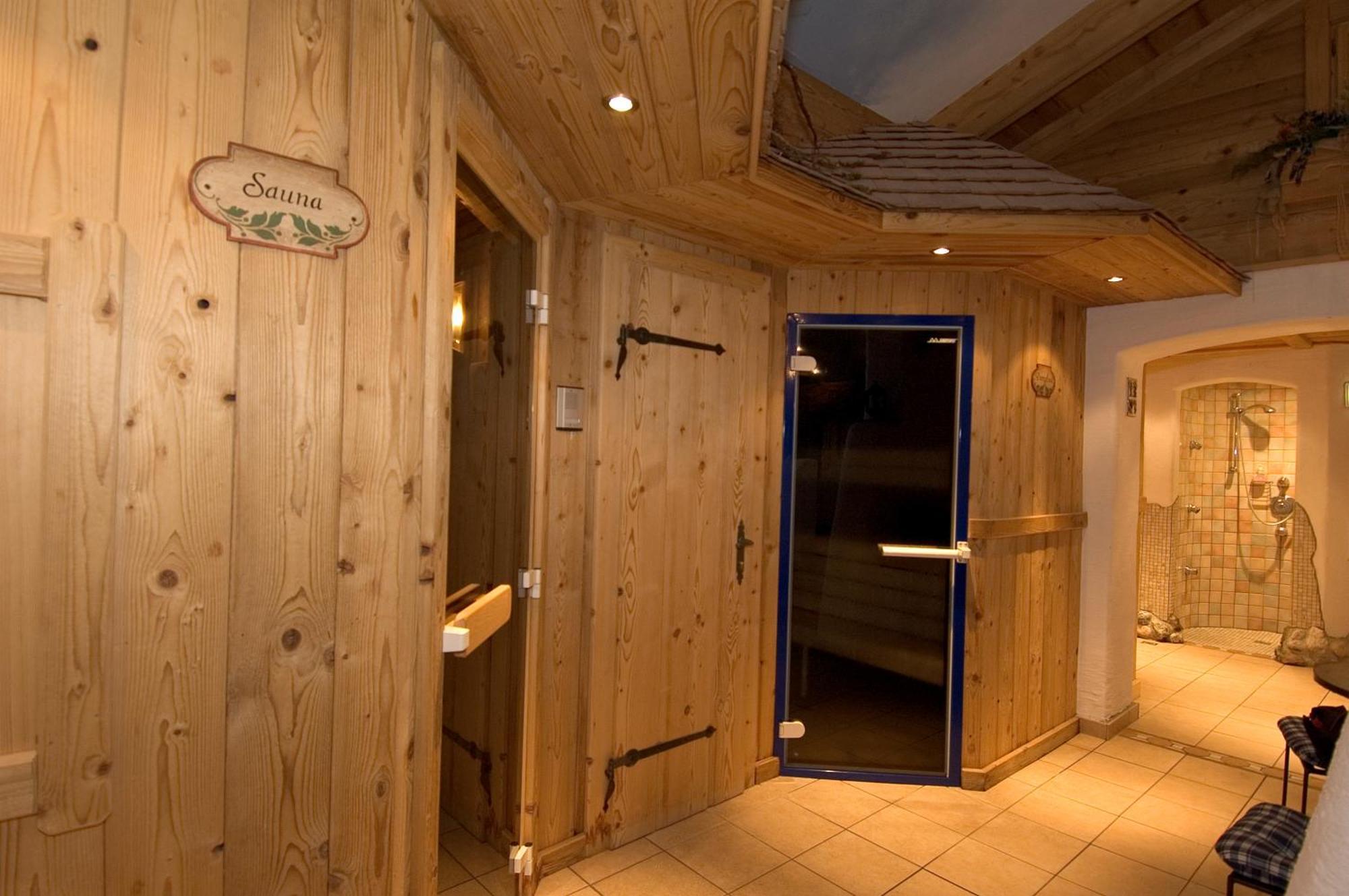 Aparthotel Gruenholz 3*